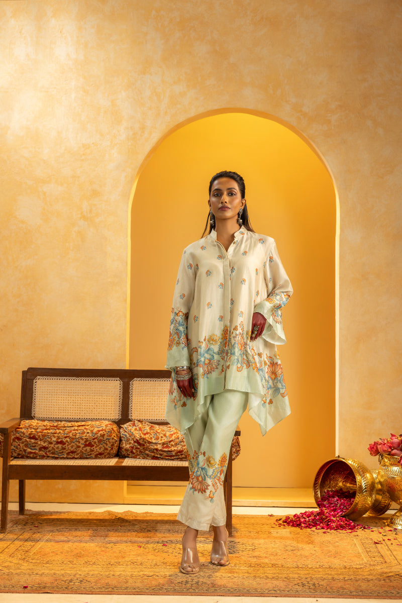 Rangtara embellished kurta set