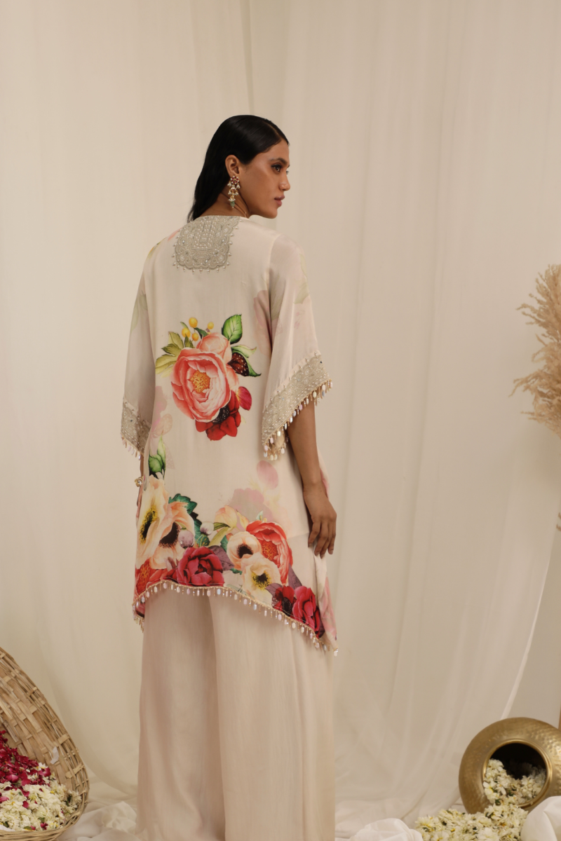 Gul Dasta Kaftaan Set