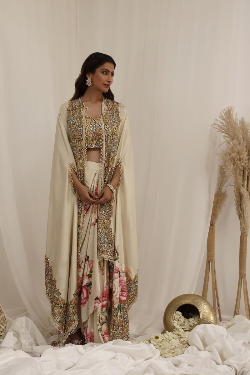 Gul Kand Cape Set