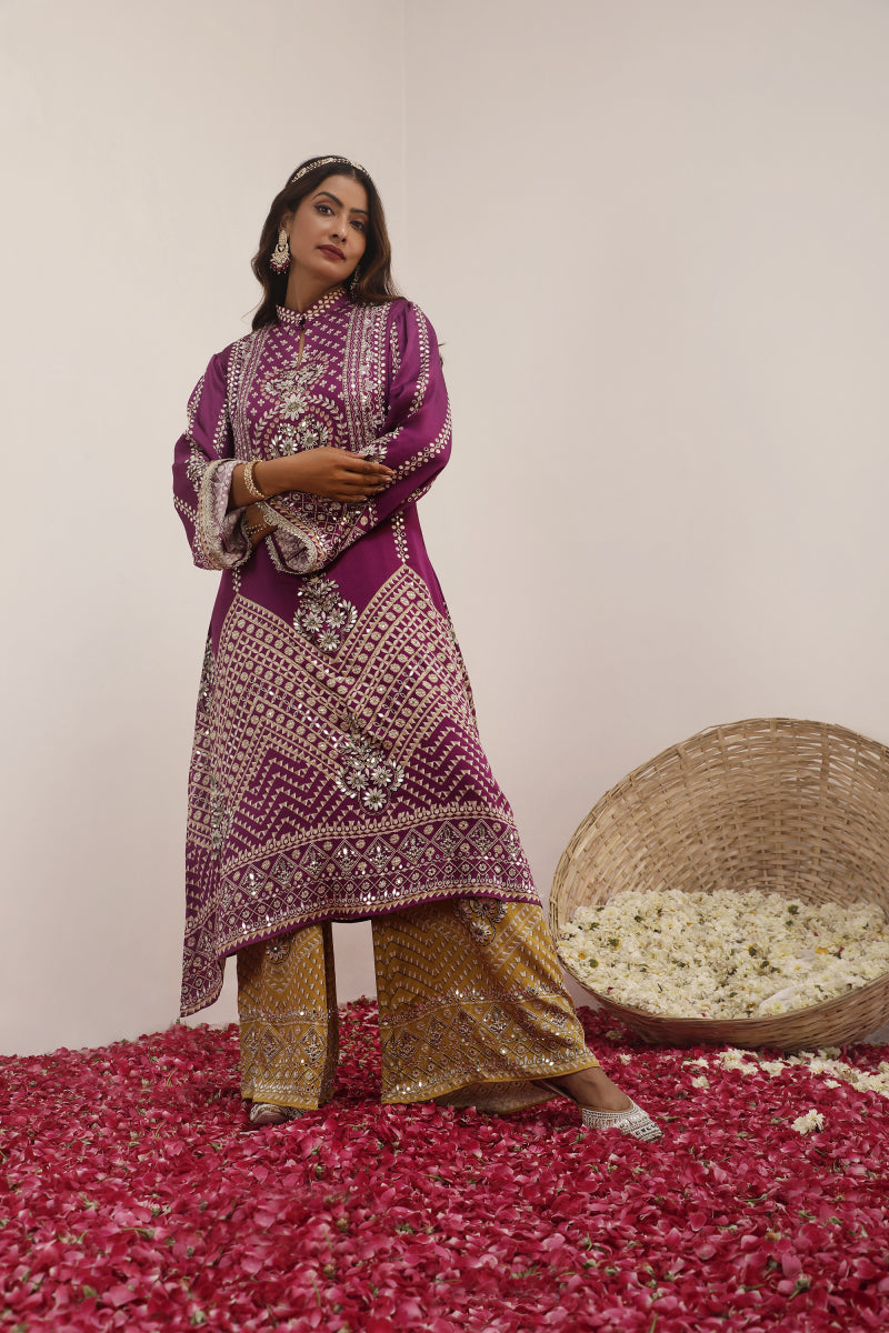 Son Chidhaiya A-line Kurta set