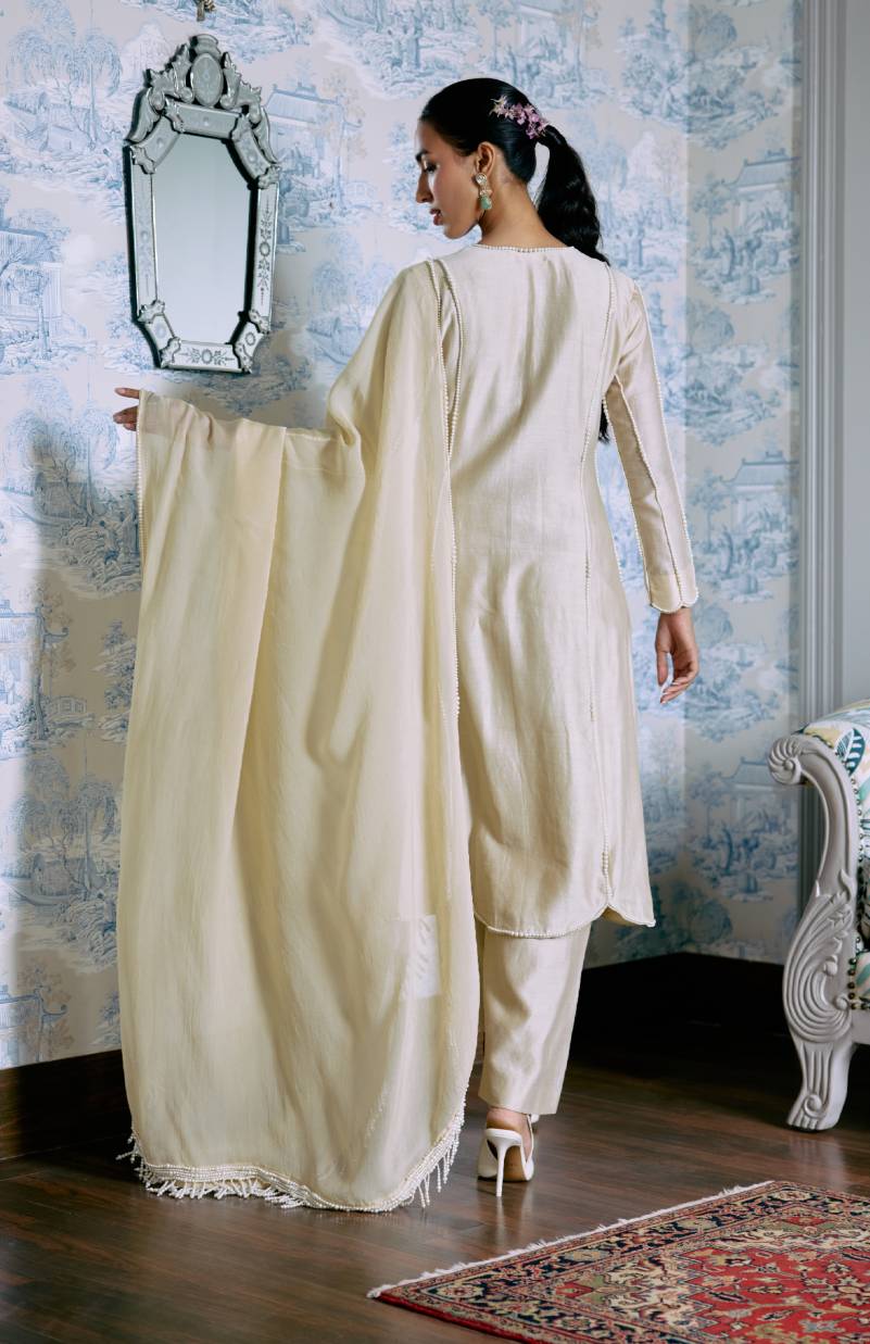 Aria Kurta
