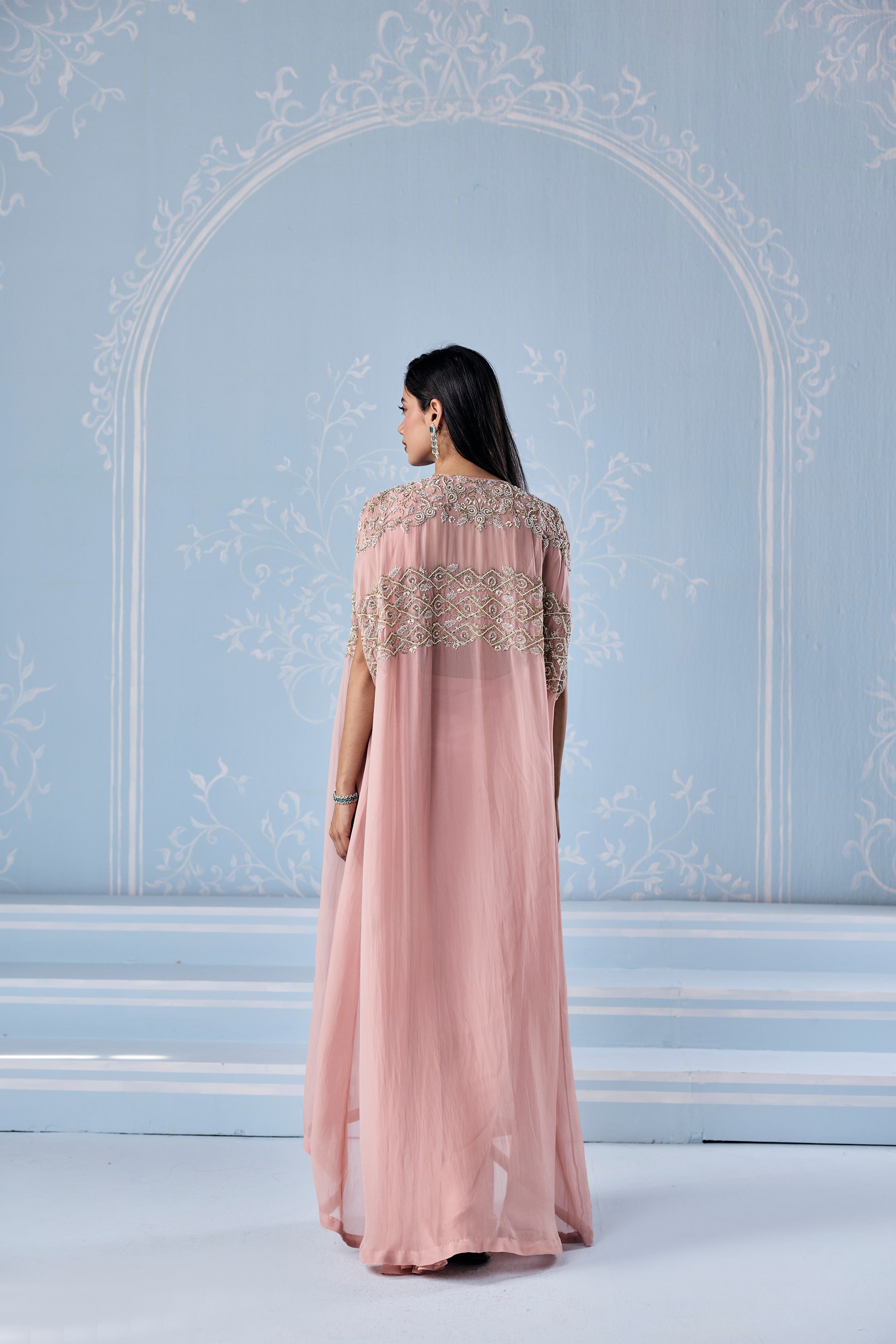 LIZA CHOLI CAPE SAREE