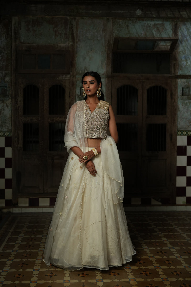 Sachi - Blouse, skirt & dupatta set