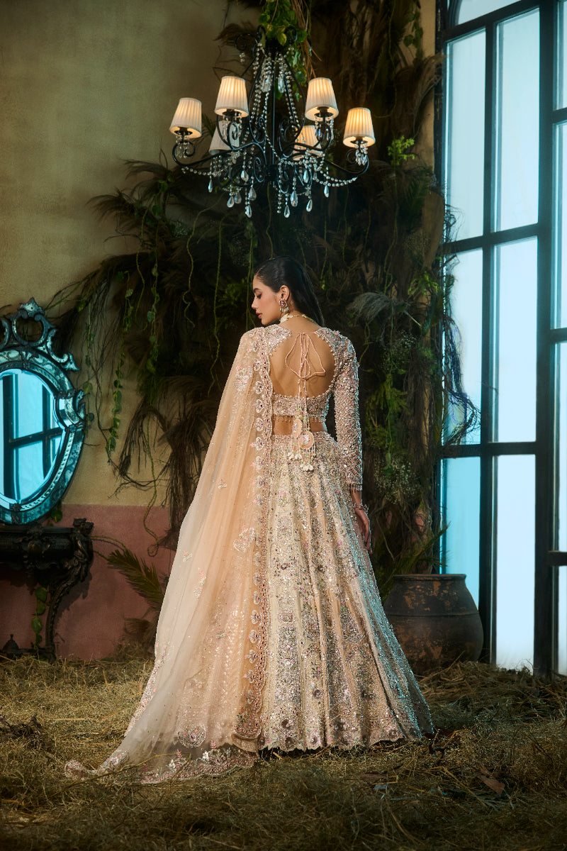 Lehenga, Blouse And Dupatta