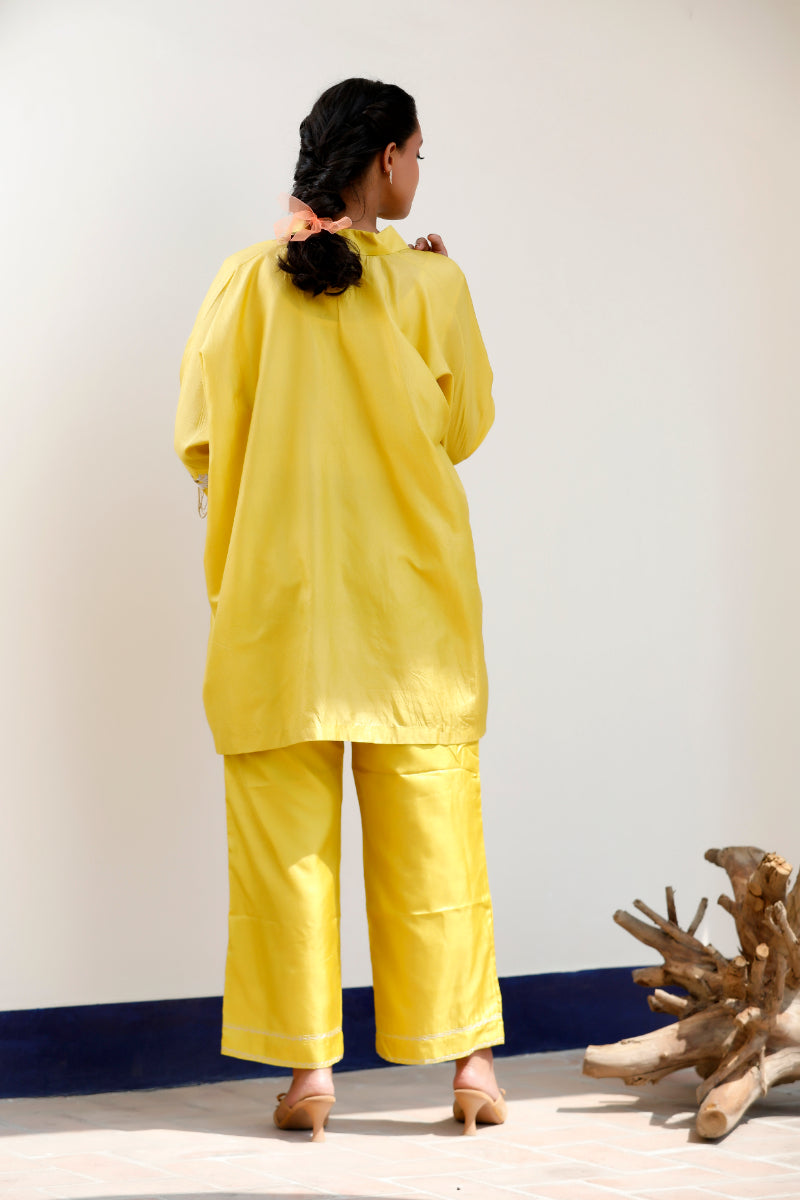 Tinka Yellow Pure Silk Embroidered Kurta Set