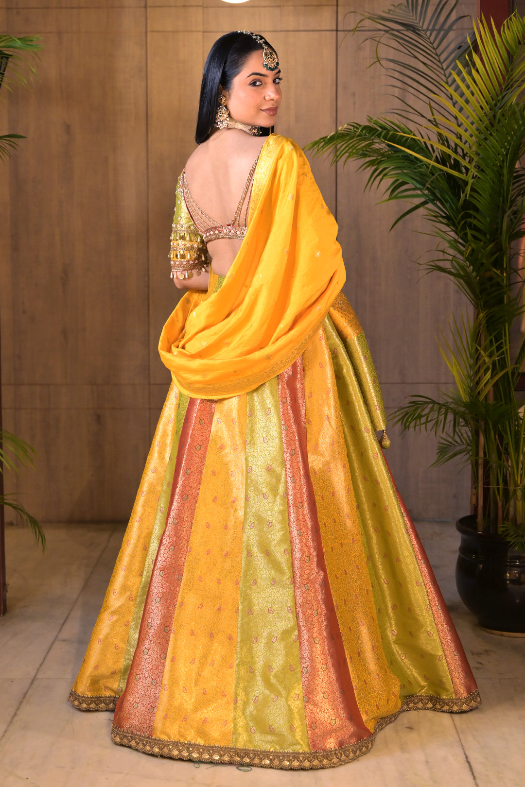 Utsav Lehenga