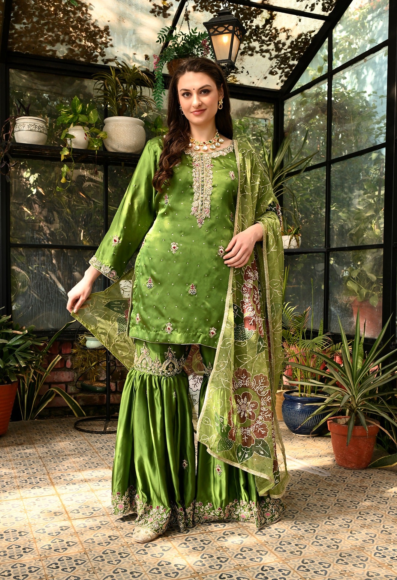 Gharara Set With Zardozi & Cutdana Embroidery