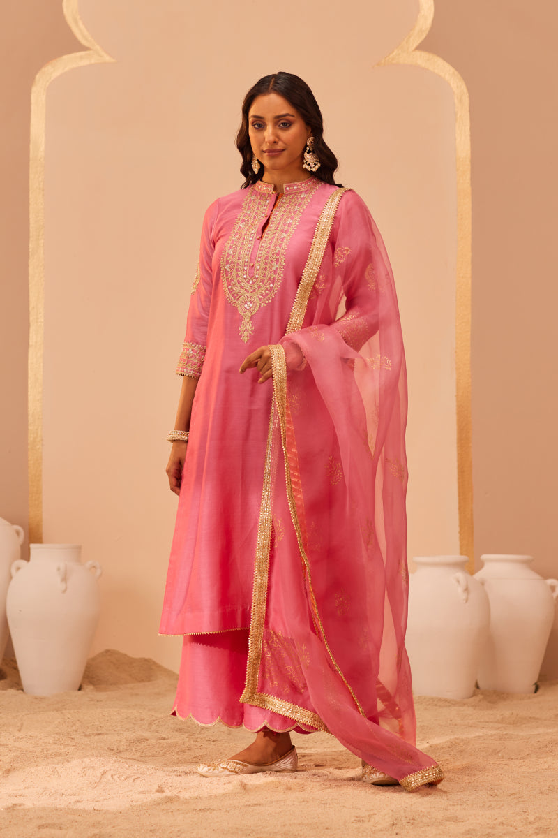 Zaniab- Long Straight Kurta With Palazzo And Dupatta