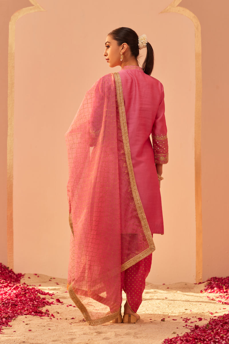 Faheeda- Short Kurta With Dhoti And Dupatta