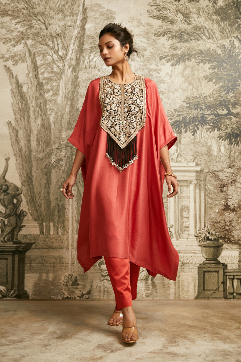Kaftaan With Straight Pants