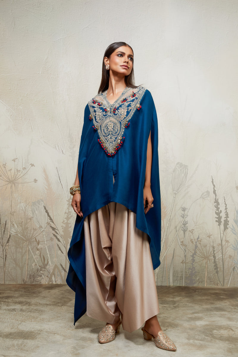 As Dori Kairi V Kaftaan