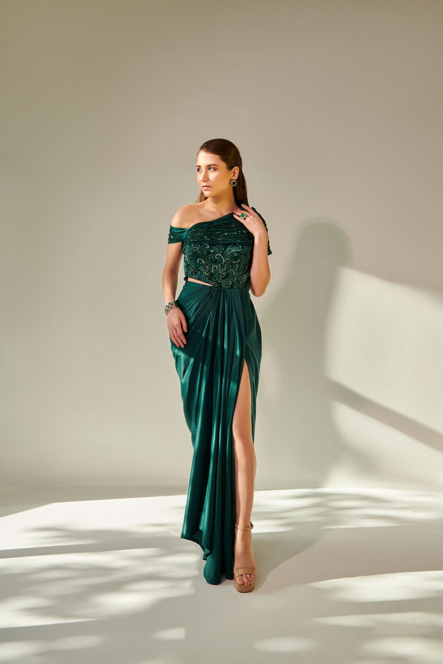 Off Shoulder Emerald Green Drape Gown With Waist Cut-Out