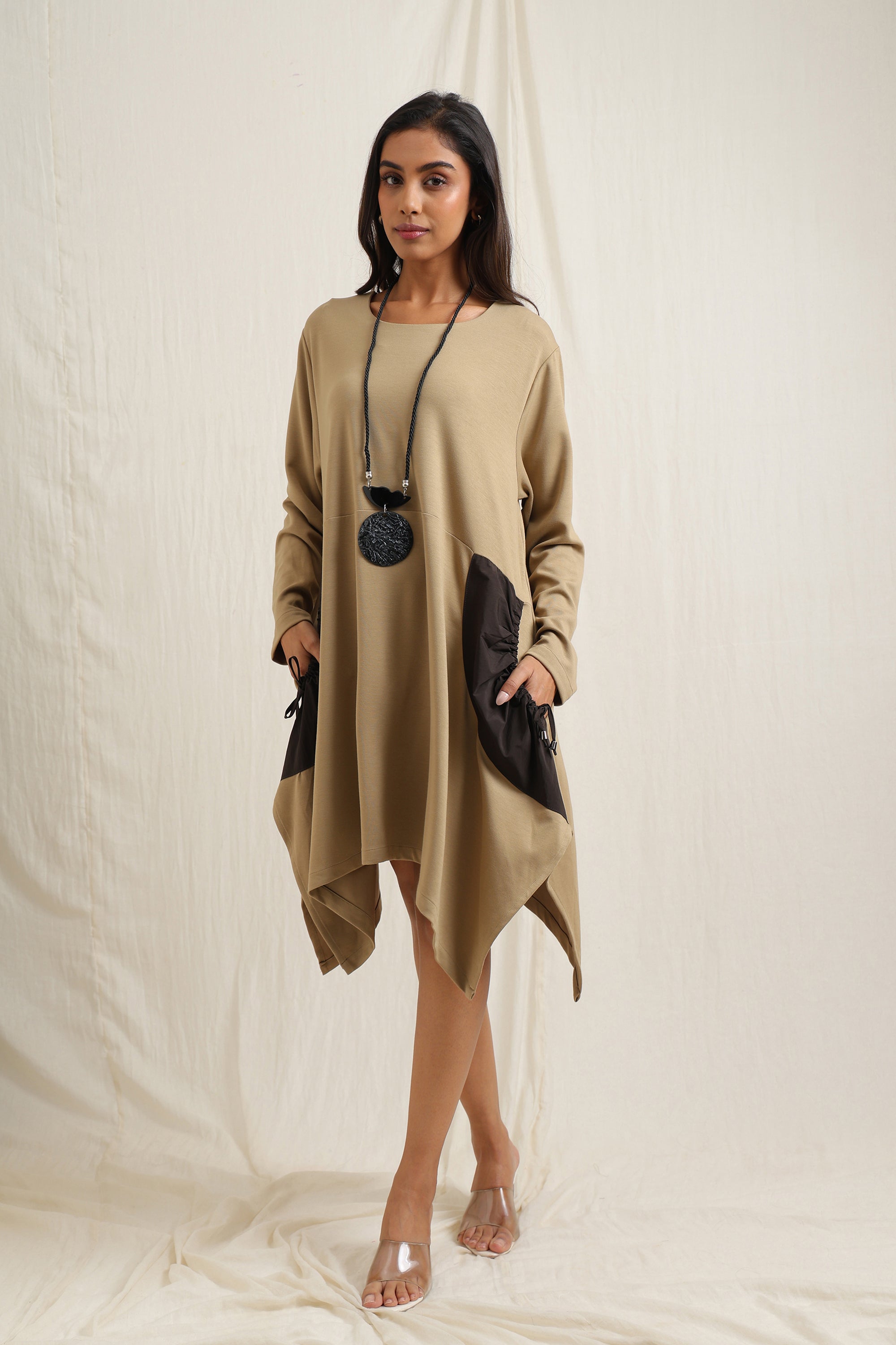 Tunic with Contrast Pockets -  Meiala