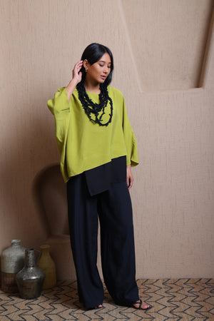 Asymmetric layered top  -  Meiala