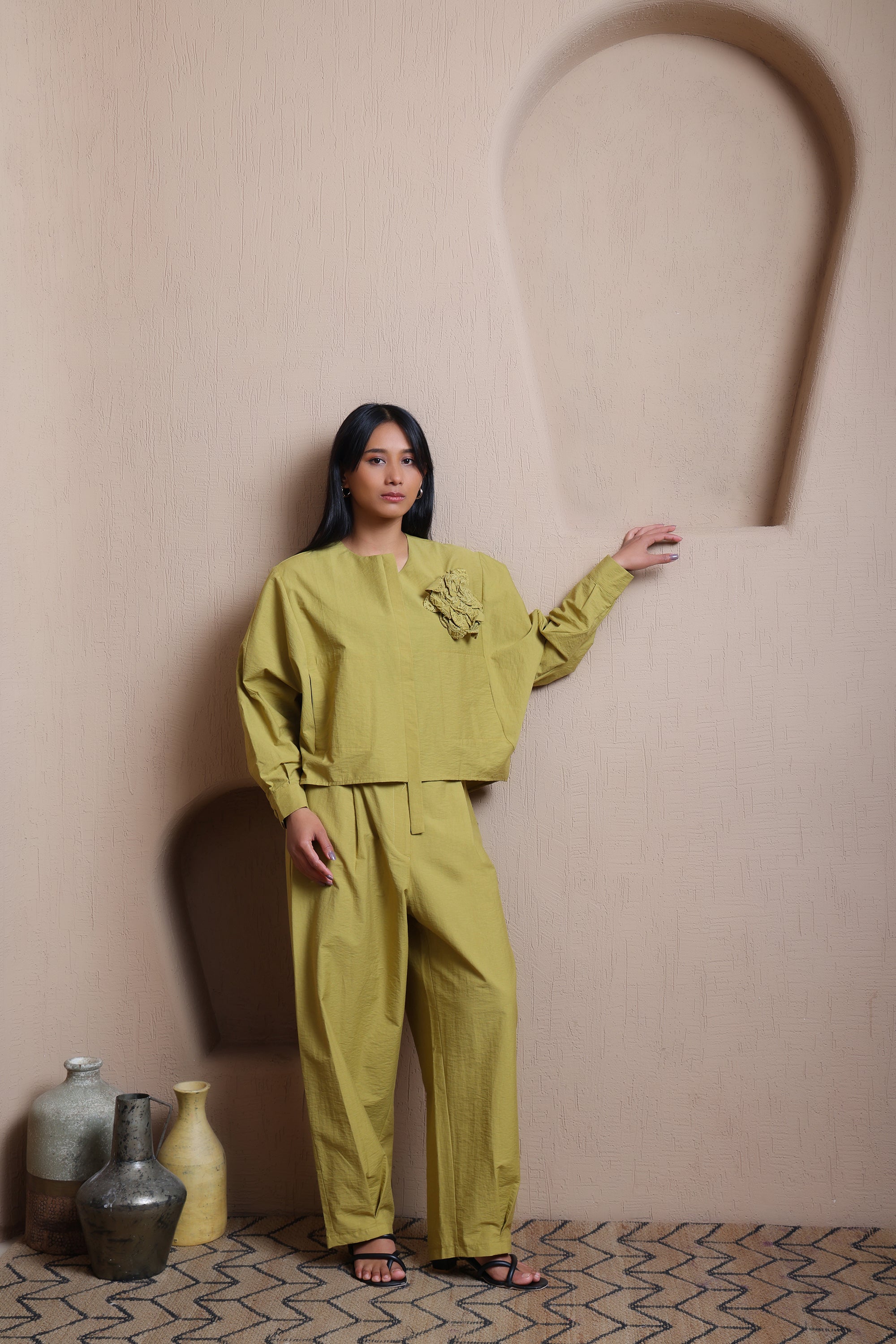 Solid Buttoned Pants -  Meiala