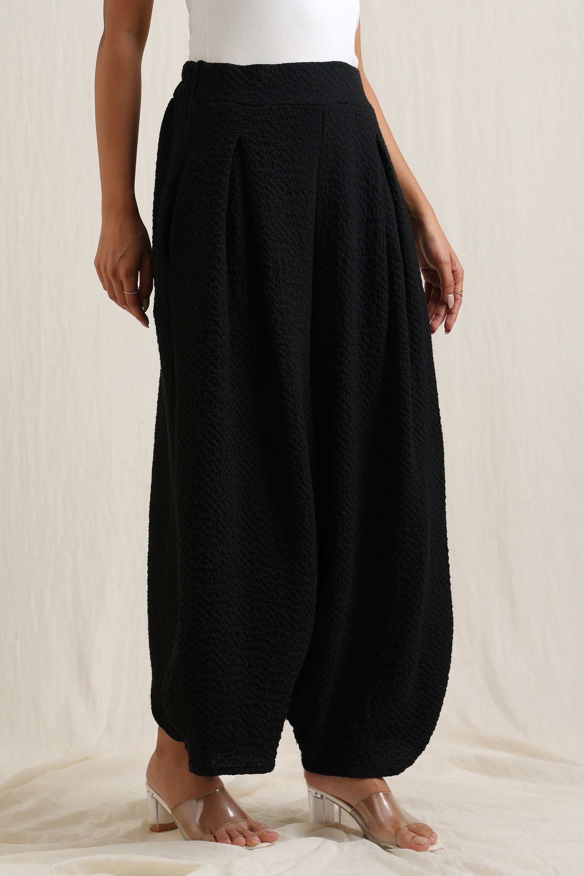 Classic Textured Pants -  Meiala