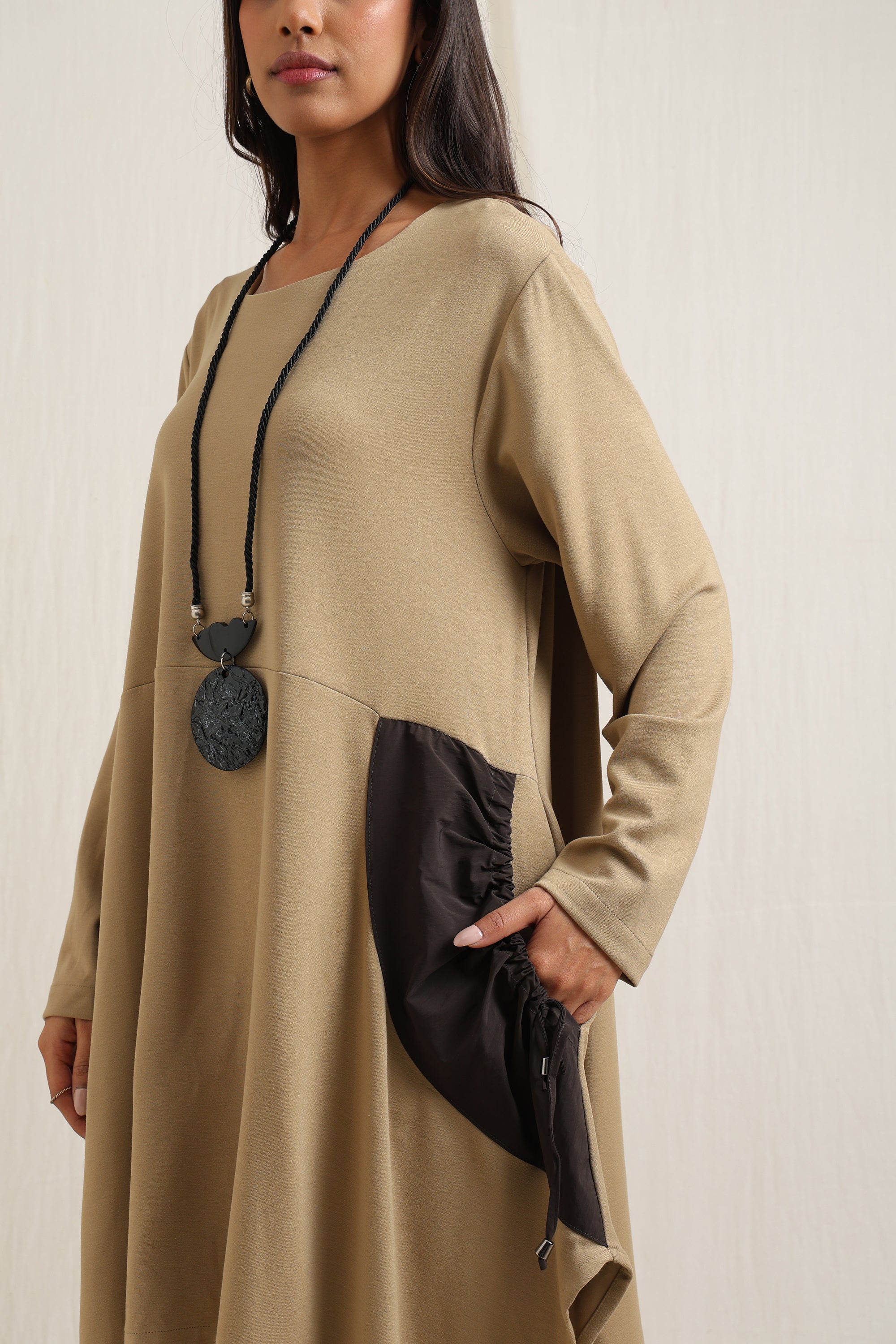 Tunic with Contrast Pockets -  Meiala