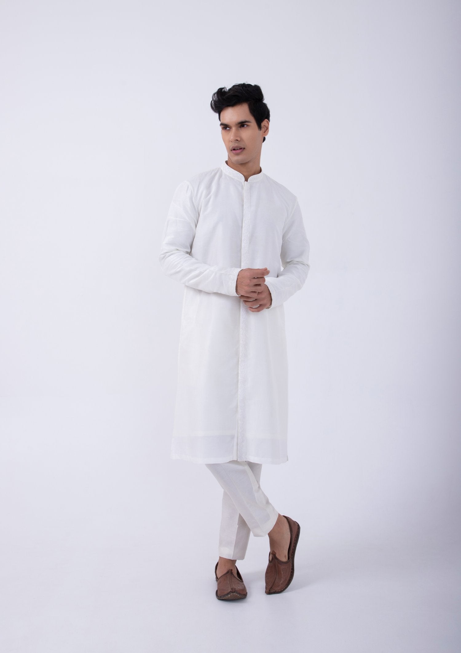 Ivory Kardana Kurta Set