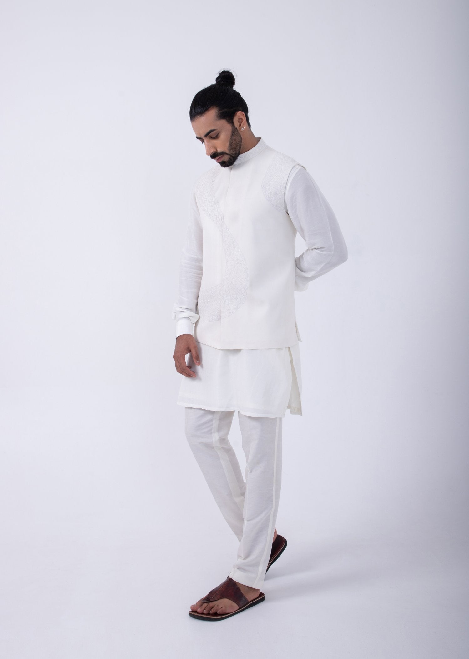 Ivory Wave Kardana Bundi