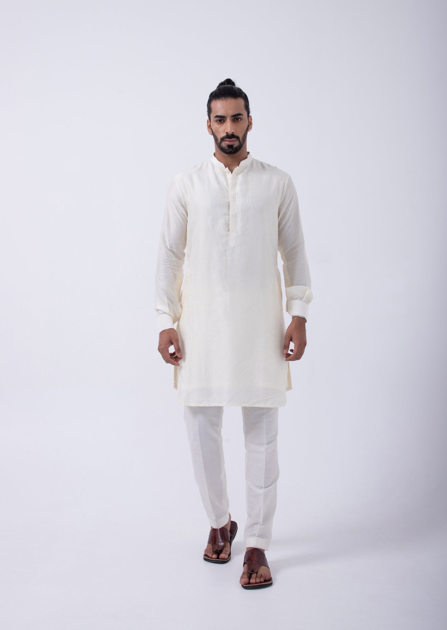 Ivory Kurta Set With Ivory- Pastel Multicolored Emb Bundi