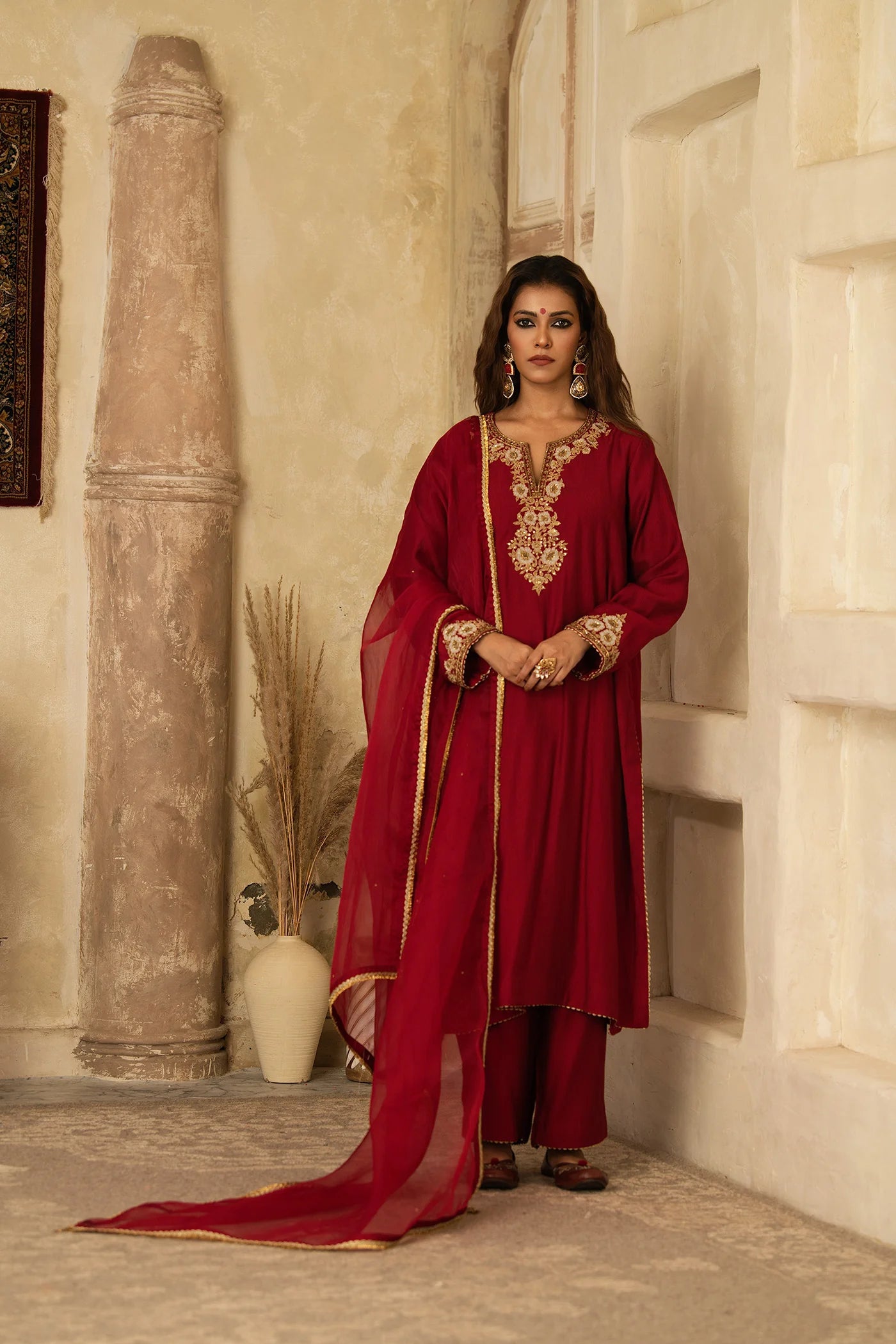 RED MUGHAL GULBANO SUIT SET