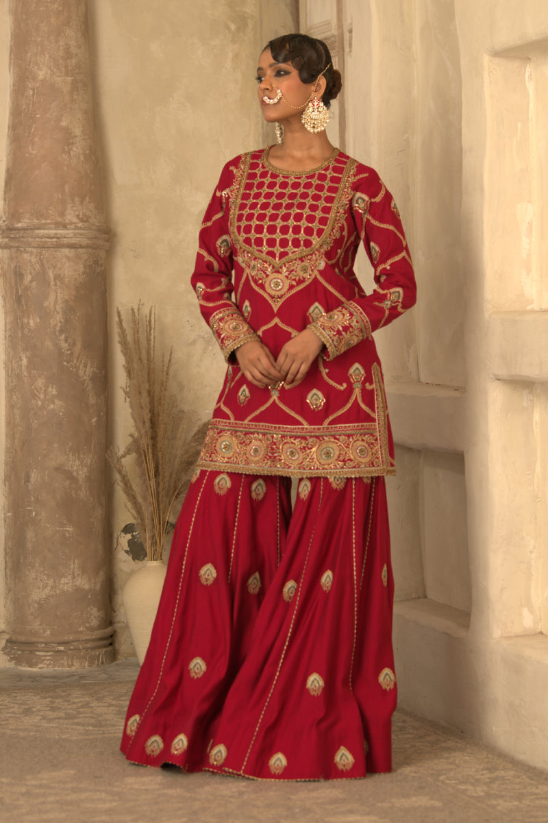 RED MUMTAZ GARARA SET