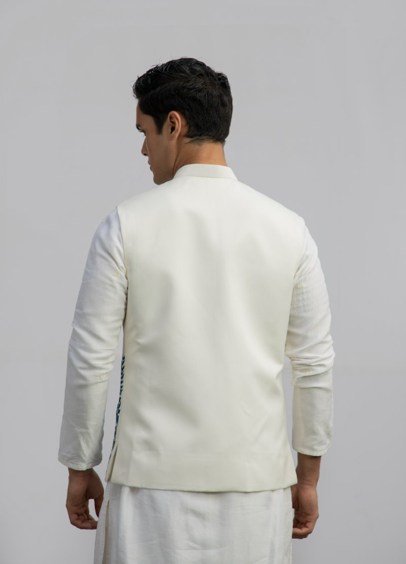 Ivory Shaded Embriodered Bundi